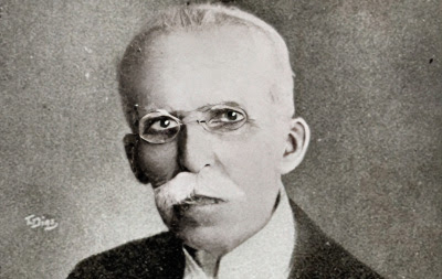 Livro de Aço